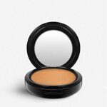 MAC STUDIO FIX POWDER PLUS FOUNDATION